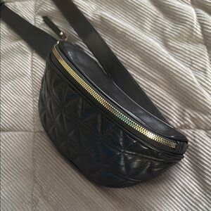 Sleek Black Quilted Crossbody Bag